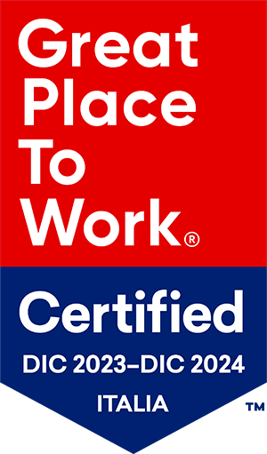 Great Place To WorkⓇ Certified DIC 2023-DIC 2024 ITALIA. Un cartello rosso e blu che indica un ottimo posto di lavoro certificato